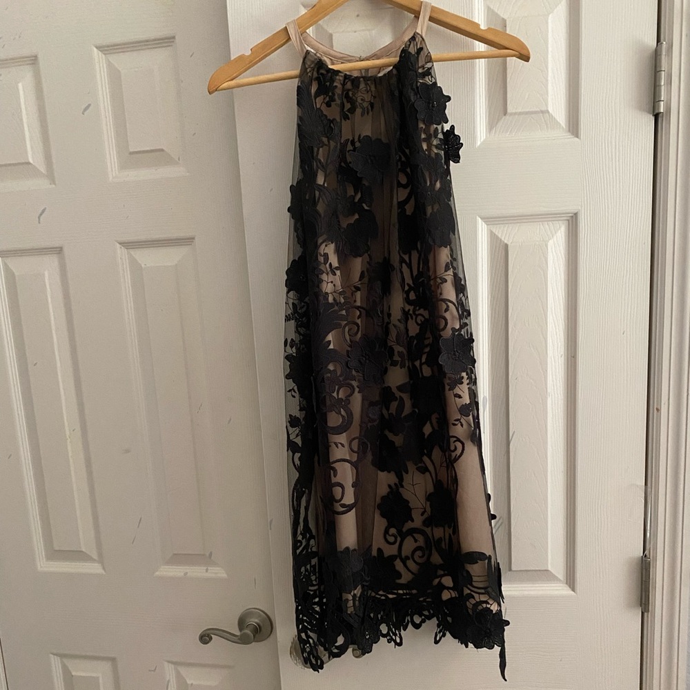 Badgley Mischka; Size 10